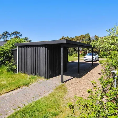 Duco - 300m From The Sea By Interhome